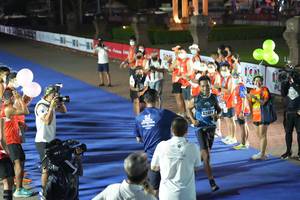 BIB: 42489
                            <button type="button" onclick="openModal(18015473)" class="btn btn-primary btn-sm float-right btn-popup" data-toggle="modal" data-target=".modal-high-quality">
                        <i class="fas fa-shopping-cart"></i> Add to Cart
                    </button>
                                            <button type="button" onclick="isThisMe(18015473, true)" class="btn btn-success btn-sm float-right btn-popup btn-isme hidden" data-toggle="tooltip" data-placement="bottom" title="นี่คือรูปของคุณใช่ไหม คลิกที่นี่เพื่อเอาเข้าอัลบั้ม">
                        <i class="fas fa-plus"></i> Add to album
                    </button>
                    <button type="button" onclick="isThisMe(18015473, false)" class="btn btn-warning btn-sm float-right btn-popup btn-isnotme hidden">
                        <i class="fas fa-ban"></i> Remove from album
                    </button>