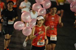 BIB: 2204
                            <button type="button" onclick="openModal(17924692)" class="btn btn-primary btn-sm float-right btn-popup" data-toggle="modal" data-target=".modal-high-quality">
                        <i class="fas fa-shopping-cart"></i> Add to Cart
                    </button>
                                            <button type="button" onclick="isThisMe(17924692, true)" class="btn btn-success btn-sm float-right btn-popup btn-isme hidden" data-toggle="tooltip" data-placement="bottom" title="นี่คือรูปของคุณใช่ไหม คลิกที่นี่เพื่อเอาเข้าอัลบั้ม">
                        <i class="fas fa-plus"></i> Add to album
                    </button>
                    <button type="button" onclick="isThisMe(17924692, false)" class="btn btn-warning btn-sm float-right btn-popup btn-isnotme hidden">
                        <i class="fas fa-ban"></i> Remove from album
                    </button>