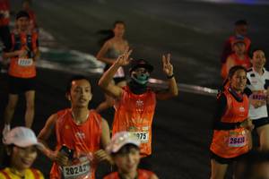 BIB: 6820, 975, 26430, 20242
                            <button type="button" onclick="openModal(17934679)" class="btn btn-primary btn-sm float-right btn-popup" data-toggle="modal" data-target=".modal-high-quality">
                        <i class="fas fa-shopping-cart"></i> Add to Cart
                    </button>
                                            <button type="button" onclick="isThisMe(17934679, true)" class="btn btn-success btn-sm float-right btn-popup btn-isme hidden" data-toggle="tooltip" data-placement="bottom" title="นี่คือรูปของคุณใช่ไหม คลิกที่นี่เพื่อเอาเข้าอัลบั้ม">
                        <i class="fas fa-plus"></i> Add to album
                    </button>
                    <button type="button" onclick="isThisMe(17934679, false)" class="btn btn-warning btn-sm float-right btn-popup btn-isnotme hidden">
                        <i class="fas fa-ban"></i> Remove from album
                    </button>