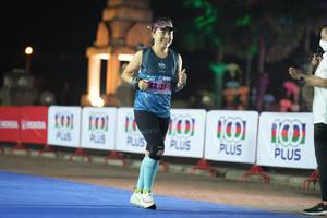 BIB: 4421
                            <button type="button" onclick="openModal(18012746)" class="btn btn-primary btn-sm float-right btn-popup" data-toggle="modal" data-target=".modal-high-quality">
                        <i class="fas fa-shopping-cart"></i> Add to Cart
                    </button>
                                            <button type="button" onclick="isThisMe(18012746, true)" class="btn btn-success btn-sm float-right btn-popup btn-isme hidden" data-toggle="tooltip" data-placement="bottom" title="นี่คือรูปของคุณใช่ไหม คลิกที่นี่เพื่อเอาเข้าอัลบั้ม">
                        <i class="fas fa-plus"></i> Add to album
                    </button>
                    <button type="button" onclick="isThisMe(18012746, false)" class="btn btn-warning btn-sm float-right btn-popup btn-isnotme hidden">
                        <i class="fas fa-ban"></i> Remove from album
                    </button>