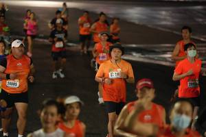 BIB: 2095, 24085
                            <button type="button" onclick="openModal(17929849)" class="btn btn-primary btn-sm float-right btn-popup" data-toggle="modal" data-target=".modal-high-quality">
                        <i class="fas fa-shopping-cart"></i> Add to Cart
                    </button>
                                            <button type="button" onclick="isThisMe(17929849, true)" class="btn btn-success btn-sm float-right btn-popup btn-isme hidden" data-toggle="tooltip" data-placement="bottom" title="นี่คือรูปของคุณใช่ไหม คลิกที่นี่เพื่อเอาเข้าอัลบั้ม">
                        <i class="fas fa-plus"></i> Add to album
                    </button>
                    <button type="button" onclick="isThisMe(17929849, false)" class="btn btn-warning btn-sm float-right btn-popup btn-isnotme hidden">
                        <i class="fas fa-ban"></i> Remove from album
                    </button>