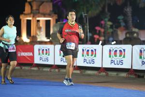 BIB: 4307, 4447
                            <button type="button" onclick="openModal(18014732)" class="btn btn-primary btn-sm float-right btn-popup" data-toggle="modal" data-target=".modal-high-quality">
                        <i class="fas fa-shopping-cart"></i> Add to Cart
                    </button>
                                            <button type="button" onclick="isThisMe(18014732, true)" class="btn btn-success btn-sm float-right btn-popup btn-isme hidden" data-toggle="tooltip" data-placement="bottom" title="นี่คือรูปของคุณใช่ไหม คลิกที่นี่เพื่อเอาเข้าอัลบั้ม">
                        <i class="fas fa-plus"></i> Add to album
                    </button>
                    <button type="button" onclick="isThisMe(18014732, false)" class="btn btn-warning btn-sm float-right btn-popup btn-isnotme hidden">
                        <i class="fas fa-ban"></i> Remove from album
                    </button>