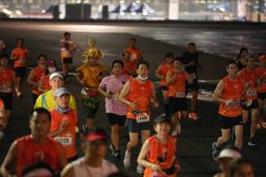 BIB: 2078, 215, 23400, 128
                            <button type="button" onclick="openModal(17931216)" class="btn btn-primary btn-sm float-right btn-popup" data-toggle="modal" data-target=".modal-high-quality">
                        <i class="fas fa-shopping-cart"></i> Add to Cart
                    </button>
                                            <button type="button" onclick="isThisMe(17931216, true)" class="btn btn-success btn-sm float-right btn-popup btn-isme hidden" data-toggle="tooltip" data-placement="bottom" title="นี่คือรูปของคุณใช่ไหม คลิกที่นี่เพื่อเอาเข้าอัลบั้ม">
                        <i class="fas fa-plus"></i> Add to album
                    </button>
                    <button type="button" onclick="isThisMe(17931216, false)" class="btn btn-warning btn-sm float-right btn-popup btn-isnotme hidden">
                        <i class="fas fa-ban"></i> Remove from album
                    </button>