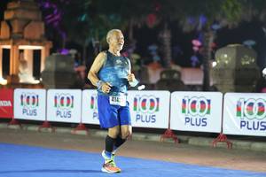 BIB: 414
                            <button type="button" onclick="openModal(18014729)" class="btn btn-primary btn-sm float-right btn-popup" data-toggle="modal" data-target=".modal-high-quality">
                        <i class="fas fa-shopping-cart"></i> Add to Cart
                    </button>
                                            <button type="button" onclick="isThisMe(18014729, true)" class="btn btn-success btn-sm float-right btn-popup btn-isme hidden" data-toggle="tooltip" data-placement="bottom" title="นี่คือรูปของคุณใช่ไหม คลิกที่นี่เพื่อเอาเข้าอัลบั้ม">
                        <i class="fas fa-plus"></i> Add to album
                    </button>
                    <button type="button" onclick="isThisMe(18014729, false)" class="btn btn-warning btn-sm float-right btn-popup btn-isnotme hidden">
                        <i class="fas fa-ban"></i> Remove from album
                    </button>