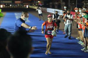 BIB: 78420
                            <button type="button" onclick="openModal(18015650)" class="btn btn-primary btn-sm float-right btn-popup" data-toggle="modal" data-target=".modal-high-quality">
                        <i class="fas fa-shopping-cart"></i> Add to Cart
                    </button>
                                            <button type="button" onclick="isThisMe(18015650, true)" class="btn btn-success btn-sm float-right btn-popup btn-isme hidden" data-toggle="tooltip" data-placement="bottom" title="นี่คือรูปของคุณใช่ไหม คลิกที่นี่เพื่อเอาเข้าอัลบั้ม">
                        <i class="fas fa-plus"></i> Add to album
                    </button>
                    <button type="button" onclick="isThisMe(18015650, false)" class="btn btn-warning btn-sm float-right btn-popup btn-isnotme hidden">
                        <i class="fas fa-ban"></i> Remove from album
                    </button>