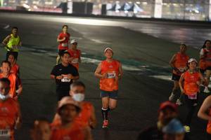 BIB: 23494, 174, 25144
                            <button type="button" onclick="openModal(17922829)" class="btn btn-primary btn-sm float-right btn-popup" data-toggle="modal" data-target=".modal-high-quality">
                        <i class="fas fa-shopping-cart"></i> Add to Cart
                    </button>
                                            <button type="button" onclick="isThisMe(17922829, true)" class="btn btn-success btn-sm float-right btn-popup btn-isme hidden" data-toggle="tooltip" data-placement="bottom" title="นี่คือรูปของคุณใช่ไหม คลิกที่นี่เพื่อเอาเข้าอัลบั้ม">
                        <i class="fas fa-plus"></i> Add to album
                    </button>
                    <button type="button" onclick="isThisMe(17922829, false)" class="btn btn-warning btn-sm float-right btn-popup btn-isnotme hidden">
                        <i class="fas fa-ban"></i> Remove from album
                    </button>