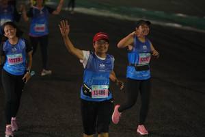 BIB: 12273, 13217, 13486
                            <button type="button" onclick="openModal(17963336)" class="btn btn-primary btn-sm float-right btn-popup" data-toggle="modal" data-target=".modal-high-quality">
                        <i class="fas fa-shopping-cart"></i> Add to Cart
                    </button>
                                            <button type="button" onclick="isThisMe(17963336, true)" class="btn btn-success btn-sm float-right btn-popup btn-isme hidden" data-toggle="tooltip" data-placement="bottom" title="นี่คือรูปของคุณใช่ไหม คลิกที่นี่เพื่อเอาเข้าอัลบั้ม">
                        <i class="fas fa-plus"></i> Add to album
                    </button>
                    <button type="button" onclick="isThisMe(17963336, false)" class="btn btn-warning btn-sm float-right btn-popup btn-isnotme hidden">
                        <i class="fas fa-ban"></i> Remove from album
                    </button>