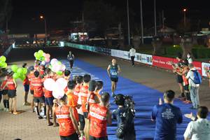 BIB: 
                            <button type="button" onclick="openModal(18015495)" class="btn btn-primary btn-sm float-right btn-popup" data-toggle="modal" data-target=".modal-high-quality">
                        <i class="fas fa-shopping-cart"></i> Add to Cart
                    </button>
                                            <button type="button" onclick="isThisMe(18015495, true)" class="btn btn-success btn-sm float-right btn-popup btn-isme hidden" data-toggle="tooltip" data-placement="bottom" title="นี่คือรูปของคุณใช่ไหม คลิกที่นี่เพื่อเอาเข้าอัลบั้ม">
                        <i class="fas fa-plus"></i> Add to album
                    </button>
                    <button type="button" onclick="isThisMe(18015495, false)" class="btn btn-warning btn-sm float-right btn-popup btn-isnotme hidden">
                        <i class="fas fa-ban"></i> Remove from album
                    </button>