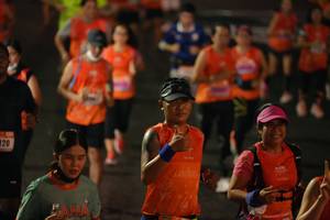 BIB: 120
                            <button type="button" onclick="openModal(17933981)" class="btn btn-primary btn-sm float-right btn-popup" data-toggle="modal" data-target=".modal-high-quality">
                        <i class="fas fa-shopping-cart"></i> Add to Cart
                    </button>
                                            <button type="button" onclick="isThisMe(17933981, true)" class="btn btn-success btn-sm float-right btn-popup btn-isme hidden" data-toggle="tooltip" data-placement="bottom" title="นี่คือรูปของคุณใช่ไหม คลิกที่นี่เพื่อเอาเข้าอัลบั้ม">
                        <i class="fas fa-plus"></i> Add to album
                    </button>
                    <button type="button" onclick="isThisMe(17933981, false)" class="btn btn-warning btn-sm float-right btn-popup btn-isnotme hidden">
                        <i class="fas fa-ban"></i> Remove from album
                    </button>