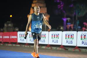 BIB: 4292
                            <button type="button" onclick="openModal(18014058)" class="btn btn-primary btn-sm float-right btn-popup" data-toggle="modal" data-target=".modal-high-quality">
                        <i class="fas fa-shopping-cart"></i> Add to Cart
                    </button>
                                            <button type="button" onclick="isThisMe(18014058, true)" class="btn btn-success btn-sm float-right btn-popup btn-isme hidden" data-toggle="tooltip" data-placement="bottom" title="นี่คือรูปของคุณใช่ไหม คลิกที่นี่เพื่อเอาเข้าอัลบั้ม">
                        <i class="fas fa-plus"></i> Add to album
                    </button>
                    <button type="button" onclick="isThisMe(18014058, false)" class="btn btn-warning btn-sm float-right btn-popup btn-isnotme hidden">
                        <i class="fas fa-ban"></i> Remove from album
                    </button>