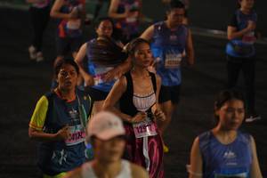 BIB: 4174, 1297
                            <button type="button" onclick="openModal(17961928)" class="btn btn-primary btn-sm float-right btn-popup" data-toggle="modal" data-target=".modal-high-quality">
                        <i class="fas fa-shopping-cart"></i> Add to Cart
                    </button>
                                            <button type="button" onclick="isThisMe(17961928, true)" class="btn btn-success btn-sm float-right btn-popup btn-isme hidden" data-toggle="tooltip" data-placement="bottom" title="นี่คือรูปของคุณใช่ไหม คลิกที่นี่เพื่อเอาเข้าอัลบั้ม">
                        <i class="fas fa-plus"></i> Add to album
                    </button>
                    <button type="button" onclick="isThisMe(17961928, false)" class="btn btn-warning btn-sm float-right btn-popup btn-isnotme hidden">
                        <i class="fas fa-ban"></i> Remove from album
                    </button>