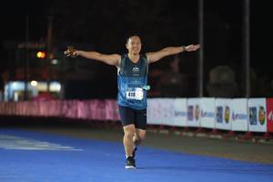 BIB: 418
                            <button type="button" onclick="openModal(18013526)" class="btn btn-primary btn-sm float-right btn-popup" data-toggle="modal" data-target=".modal-high-quality">
                        <i class="fas fa-shopping-cart"></i> Add to Cart
                    </button>
                                            <button type="button" onclick="isThisMe(18013526, true)" class="btn btn-success btn-sm float-right btn-popup btn-isme hidden" data-toggle="tooltip" data-placement="bottom" title="นี่คือรูปของคุณใช่ไหม คลิกที่นี่เพื่อเอาเข้าอัลบั้ม">
                        <i class="fas fa-plus"></i> Add to album
                    </button>
                    <button type="button" onclick="isThisMe(18013526, false)" class="btn btn-warning btn-sm float-right btn-popup btn-isnotme hidden">
                        <i class="fas fa-ban"></i> Remove from album
                    </button>