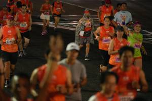 BIB: 276, 23533, 228, 26603, 26915
                            <button type="button" onclick="openModal(17935202)" class="btn btn-primary btn-sm float-right btn-popup" data-toggle="modal" data-target=".modal-high-quality">
                        <i class="fas fa-shopping-cart"></i> Add to Cart
                    </button>
                                            <button type="button" onclick="isThisMe(17935202, true)" class="btn btn-success btn-sm float-right btn-popup btn-isme hidden" data-toggle="tooltip" data-placement="bottom" title="นี่คือรูปของคุณใช่ไหม คลิกที่นี่เพื่อเอาเข้าอัลบั้ม">
                        <i class="fas fa-plus"></i> Add to album
                    </button>
                    <button type="button" onclick="isThisMe(17935202, false)" class="btn btn-warning btn-sm float-right btn-popup btn-isnotme hidden">
                        <i class="fas fa-ban"></i> Remove from album
                    </button>