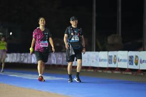 BIB: 44729
                            <button type="button" onclick="openModal(18015141)" class="btn btn-primary btn-sm float-right btn-popup" data-toggle="modal" data-target=".modal-high-quality">
                        <i class="fas fa-shopping-cart"></i> Add to Cart
                    </button>
                                            <button type="button" onclick="isThisMe(18015141, true)" class="btn btn-success btn-sm float-right btn-popup btn-isme hidden" data-toggle="tooltip" data-placement="bottom" title="นี่คือรูปของคุณใช่ไหม คลิกที่นี่เพื่อเอาเข้าอัลบั้ม">
                        <i class="fas fa-plus"></i> Add to album
                    </button>
                    <button type="button" onclick="isThisMe(18015141, false)" class="btn btn-warning btn-sm float-right btn-popup btn-isnotme hidden">
                        <i class="fas fa-ban"></i> Remove from album
                    </button>