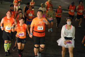 BIB: 4472, 24116, 25601
                            <button type="button" onclick="openModal(17938257)" class="btn btn-primary btn-sm float-right btn-popup" data-toggle="modal" data-target=".modal-high-quality">
                        <i class="fas fa-shopping-cart"></i> Add to Cart
                    </button>
                                            <button type="button" onclick="isThisMe(17938257, true)" class="btn btn-success btn-sm float-right btn-popup btn-isme hidden" data-toggle="tooltip" data-placement="bottom" title="นี่คือรูปของคุณใช่ไหม คลิกที่นี่เพื่อเอาเข้าอัลบั้ม">
                        <i class="fas fa-plus"></i> Add to album
                    </button>
                    <button type="button" onclick="isThisMe(17938257, false)" class="btn btn-warning btn-sm float-right btn-popup btn-isnotme hidden">
                        <i class="fas fa-ban"></i> Remove from album
                    </button>