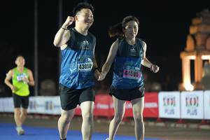 BIB: 43050, 44585
                            <button type="button" onclick="openModal(18012683)" class="btn btn-primary btn-sm float-right btn-popup" data-toggle="modal" data-target=".modal-high-quality">
                        <i class="fas fa-shopping-cart"></i> Add to Cart
                    </button>
                                            <button type="button" onclick="isThisMe(18012683, true)" class="btn btn-success btn-sm float-right btn-popup btn-isme hidden" data-toggle="tooltip" data-placement="bottom" title="นี่คือรูปของคุณใช่ไหม คลิกที่นี่เพื่อเอาเข้าอัลบั้ม">
                        <i class="fas fa-plus"></i> Add to album
                    </button>
                    <button type="button" onclick="isThisMe(18012683, false)" class="btn btn-warning btn-sm float-right btn-popup btn-isnotme hidden">
                        <i class="fas fa-ban"></i> Remove from album
                    </button>