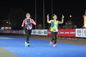 BIB: 4427, 4463
                            <button type="button" onclick="openModal(18013495)" class="btn btn-primary btn-sm float-right btn-popup" data-toggle="modal" data-target=".modal-high-quality">
                        <i class="fas fa-shopping-cart"></i> Add to Cart
                    </button>
                                            <button type="button" onclick="isThisMe(18013495, true)" class="btn btn-success btn-sm float-right btn-popup btn-isme hidden" data-toggle="tooltip" data-placement="bottom" title="นี่คือรูปของคุณใช่ไหม คลิกที่นี่เพื่อเอาเข้าอัลบั้ม">
                        <i class="fas fa-plus"></i> Add to album
                    </button>
                    <button type="button" onclick="isThisMe(18013495, false)" class="btn btn-warning btn-sm float-right btn-popup btn-isnotme hidden">
                        <i class="fas fa-ban"></i> Remove from album
                    </button>