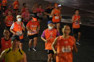 BIB: 23277, 3635
                            <button type="button" onclick="openModal(17936006)" class="btn btn-primary btn-sm float-right btn-popup" data-toggle="modal" data-target=".modal-high-quality">
                        <i class="fas fa-shopping-cart"></i> Add to Cart
                    </button>
                                            <button type="button" onclick="isThisMe(17936006, true)" class="btn btn-success btn-sm float-right btn-popup btn-isme hidden" data-toggle="tooltip" data-placement="bottom" title="นี่คือรูปของคุณใช่ไหม คลิกที่นี่เพื่อเอาเข้าอัลบั้ม">
                        <i class="fas fa-plus"></i> Add to album
                    </button>
                    <button type="button" onclick="isThisMe(17936006, false)" class="btn btn-warning btn-sm float-right btn-popup btn-isnotme hidden">
                        <i class="fas fa-ban"></i> Remove from album
                    </button>