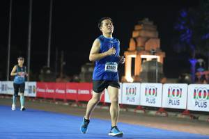 BIB: 42869
                            <button type="button" onclick="openModal(18012738)" class="btn btn-primary btn-sm float-right btn-popup" data-toggle="modal" data-target=".modal-high-quality">
                        <i class="fas fa-shopping-cart"></i> Add to Cart
                    </button>
                                            <button type="button" onclick="isThisMe(18012738, true)" class="btn btn-success btn-sm float-right btn-popup btn-isme hidden" data-toggle="tooltip" data-placement="bottom" title="นี่คือรูปของคุณใช่ไหม คลิกที่นี่เพื่อเอาเข้าอัลบั้ม">
                        <i class="fas fa-plus"></i> Add to album
                    </button>
                    <button type="button" onclick="isThisMe(18012738, false)" class="btn btn-warning btn-sm float-right btn-popup btn-isnotme hidden">
                        <i class="fas fa-ban"></i> Remove from album
                    </button>