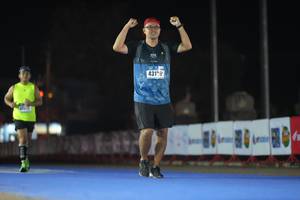 BIB: 431
                            <button type="button" onclick="openModal(18006834)" class="btn btn-primary btn-sm float-right btn-popup" data-toggle="modal" data-target=".modal-high-quality">
                        <i class="fas fa-shopping-cart"></i> Add to Cart
                    </button>
                                            <button type="button" onclick="isThisMe(18006834, true)" class="btn btn-success btn-sm float-right btn-popup btn-isme hidden" data-toggle="tooltip" data-placement="bottom" title="นี่คือรูปของคุณใช่ไหม คลิกที่นี่เพื่อเอาเข้าอัลบั้ม">
                        <i class="fas fa-plus"></i> Add to album
                    </button>
                    <button type="button" onclick="isThisMe(18006834, false)" class="btn btn-warning btn-sm float-right btn-popup btn-isnotme hidden">
                        <i class="fas fa-ban"></i> Remove from album
                    </button>