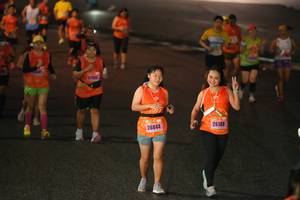 BIB: 27455, 26844, 26188
                            <button type="button" onclick="openModal(17936402)" class="btn btn-primary btn-sm float-right btn-popup" data-toggle="modal" data-target=".modal-high-quality">
                        <i class="fas fa-shopping-cart"></i> Add to Cart
                    </button>
                                            <button type="button" onclick="isThisMe(17936402, true)" class="btn btn-success btn-sm float-right btn-popup btn-isme hidden" data-toggle="tooltip" data-placement="bottom" title="นี่คือรูปของคุณใช่ไหม คลิกที่นี่เพื่อเอาเข้าอัลบั้ม">
                        <i class="fas fa-plus"></i> Add to album
                    </button>
                    <button type="button" onclick="isThisMe(17936402, false)" class="btn btn-warning btn-sm float-right btn-popup btn-isnotme hidden">
                        <i class="fas fa-ban"></i> Remove from album
                    </button>