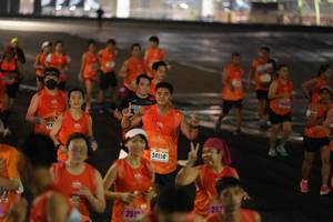 BIB: 24194, 257, 251, 
                            <button type="button" onclick="openModal(17933180)" class="btn btn-primary btn-sm float-right btn-popup" data-toggle="modal" data-target=".modal-high-quality">
                        <i class="fas fa-shopping-cart"></i> Add to Cart
                    </button>
                                            <button type="button" onclick="isThisMe(17933180, true)" class="btn btn-success btn-sm float-right btn-popup btn-isme hidden" data-toggle="tooltip" data-placement="bottom" title="นี่คือรูปของคุณใช่ไหม คลิกที่นี่เพื่อเอาเข้าอัลบั้ม">
                        <i class="fas fa-plus"></i> Add to album
                    </button>
                    <button type="button" onclick="isThisMe(17933180, false)" class="btn btn-warning btn-sm float-right btn-popup btn-isnotme hidden">
                        <i class="fas fa-ban"></i> Remove from album
                    </button>