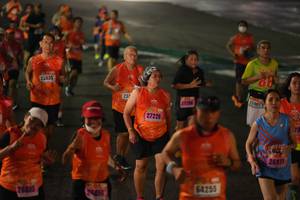 BIB: 23635, 237, 22402, 17200, 27228, 26971, 64255, 26605, 25056
                            <button type="button" onclick="openModal(17935987)" class="btn btn-primary btn-sm float-right btn-popup" data-toggle="modal" data-target=".modal-high-quality">
                        <i class="fas fa-shopping-cart"></i> Add to Cart
                    </button>
                                            <button type="button" onclick="isThisMe(17935987, true)" class="btn btn-success btn-sm float-right btn-popup btn-isme hidden" data-toggle="tooltip" data-placement="bottom" title="นี่คือรูปของคุณใช่ไหม คลิกที่นี่เพื่อเอาเข้าอัลบั้ม">
                        <i class="fas fa-plus"></i> Add to album
                    </button>
                    <button type="button" onclick="isThisMe(17935987, false)" class="btn btn-warning btn-sm float-right btn-popup btn-isnotme hidden">
                        <i class="fas fa-ban"></i> Remove from album
                    </button>