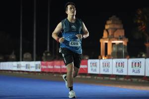 BIB: 43096
                            <button type="button" onclick="openModal(18012872)" class="btn btn-primary btn-sm float-right btn-popup" data-toggle="modal" data-target=".modal-high-quality">
                        <i class="fas fa-shopping-cart"></i> Add to Cart
                    </button>
                                            <button type="button" onclick="isThisMe(18012872, true)" class="btn btn-success btn-sm float-right btn-popup btn-isme hidden" data-toggle="tooltip" data-placement="bottom" title="นี่คือรูปของคุณใช่ไหม คลิกที่นี่เพื่อเอาเข้าอัลบั้ม">
                        <i class="fas fa-plus"></i> Add to album
                    </button>
                    <button type="button" onclick="isThisMe(18012872, false)" class="btn btn-warning btn-sm float-right btn-popup btn-isnotme hidden">
                        <i class="fas fa-ban"></i> Remove from album
                    </button>