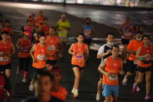 BIB: 3304, 26745, 21112, 21050, 232, 2003
                            <button type="button" onclick="openModal(17921903)" class="btn btn-primary btn-sm float-right btn-popup" data-toggle="modal" data-target=".modal-high-quality">
                        <i class="fas fa-shopping-cart"></i> Add to Cart
                    </button>
                                            <button type="button" onclick="isThisMe(17921903, true)" class="btn btn-success btn-sm float-right btn-popup btn-isme hidden" data-toggle="tooltip" data-placement="bottom" title="นี่คือรูปของคุณใช่ไหม คลิกที่นี่เพื่อเอาเข้าอัลบั้ม">
                        <i class="fas fa-plus"></i> Add to album
                    </button>
                    <button type="button" onclick="isThisMe(17921903, false)" class="btn btn-warning btn-sm float-right btn-popup btn-isnotme hidden">
                        <i class="fas fa-ban"></i> Remove from album
                    </button>