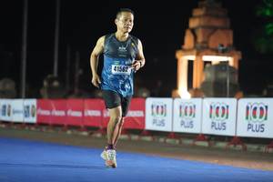 BIB: 41562
                            <button type="button" onclick="openModal(18013067)" class="btn btn-primary btn-sm float-right btn-popup" data-toggle="modal" data-target=".modal-high-quality">
                        <i class="fas fa-shopping-cart"></i> Add to Cart
                    </button>
                                            <button type="button" onclick="isThisMe(18013067, true)" class="btn btn-success btn-sm float-right btn-popup btn-isme hidden" data-toggle="tooltip" data-placement="bottom" title="นี่คือรูปของคุณใช่ไหม คลิกที่นี่เพื่อเอาเข้าอัลบั้ม">
                        <i class="fas fa-plus"></i> Add to album
                    </button>
                    <button type="button" onclick="isThisMe(18013067, false)" class="btn btn-warning btn-sm float-right btn-popup btn-isnotme hidden">
                        <i class="fas fa-ban"></i> Remove from album
                    </button>