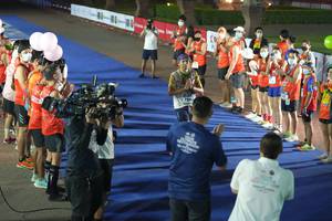 BIB: 
                            <button type="button" onclick="openModal(18015367)" class="btn btn-primary btn-sm float-right btn-popup" data-toggle="modal" data-target=".modal-high-quality">
                        <i class="fas fa-shopping-cart"></i> Add to Cart
                    </button>
                                            <button type="button" onclick="isThisMe(18015367, true)" class="btn btn-success btn-sm float-right btn-popup btn-isme hidden" data-toggle="tooltip" data-placement="bottom" title="นี่คือรูปของคุณใช่ไหม คลิกที่นี่เพื่อเอาเข้าอัลบั้ม">
                        <i class="fas fa-plus"></i> Add to album
                    </button>
                    <button type="button" onclick="isThisMe(18015367, false)" class="btn btn-warning btn-sm float-right btn-popup btn-isnotme hidden">
                        <i class="fas fa-ban"></i> Remove from album
                    </button>