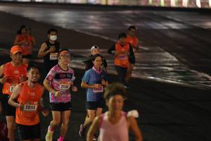 BIB: 2285, 21130, 20114
                            <button type="button" onclick="openModal(17924213)" class="btn btn-primary btn-sm float-right btn-popup" data-toggle="modal" data-target=".modal-high-quality">
                        <i class="fas fa-shopping-cart"></i> Add to Cart
                    </button>
                                            <button type="button" onclick="isThisMe(17924213, true)" class="btn btn-success btn-sm float-right btn-popup btn-isme hidden" data-toggle="tooltip" data-placement="bottom" title="นี่คือรูปของคุณใช่ไหม คลิกที่นี่เพื่อเอาเข้าอัลบั้ม">
                        <i class="fas fa-plus"></i> Add to album
                    </button>
                    <button type="button" onclick="isThisMe(17924213, false)" class="btn btn-warning btn-sm float-right btn-popup btn-isnotme hidden">
                        <i class="fas fa-ban"></i> Remove from album
                    </button>