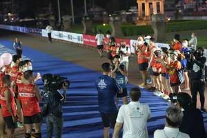 BIB: 123
                            <button type="button" onclick="openModal(18015525)" class="btn btn-primary btn-sm float-right btn-popup" data-toggle="modal" data-target=".modal-high-quality">
                        <i class="fas fa-shopping-cart"></i> Add to Cart
                    </button>
                                            <button type="button" onclick="isThisMe(18015525, true)" class="btn btn-success btn-sm float-right btn-popup btn-isme hidden" data-toggle="tooltip" data-placement="bottom" title="นี่คือรูปของคุณใช่ไหม คลิกที่นี่เพื่อเอาเข้าอัลบั้ม">
                        <i class="fas fa-plus"></i> Add to album
                    </button>
                    <button type="button" onclick="isThisMe(18015525, false)" class="btn btn-warning btn-sm float-right btn-popup btn-isnotme hidden">
                        <i class="fas fa-ban"></i> Remove from album
                    </button>