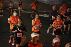 BIB: 26546, 26179, 27610
                            <button type="button" onclick="openModal(17936390)" class="btn btn-primary btn-sm float-right btn-popup" data-toggle="modal" data-target=".modal-high-quality">
                        <i class="fas fa-shopping-cart"></i> Add to Cart
                    </button>
                                            <button type="button" onclick="isThisMe(17936390, true)" class="btn btn-success btn-sm float-right btn-popup btn-isme hidden" data-toggle="tooltip" data-placement="bottom" title="นี่คือรูปของคุณใช่ไหม คลิกที่นี่เพื่อเอาเข้าอัลบั้ม">
                        <i class="fas fa-plus"></i> Add to album
                    </button>
                    <button type="button" onclick="isThisMe(17936390, false)" class="btn btn-warning btn-sm float-right btn-popup btn-isnotme hidden">
                        <i class="fas fa-ban"></i> Remove from album
                    </button>