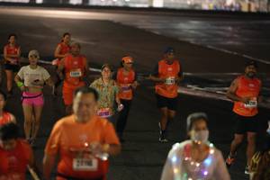 BIB: 280, 25702
                            <button type="button" onclick="openModal(17938301)" class="btn btn-primary btn-sm float-right btn-popup" data-toggle="modal" data-target=".modal-high-quality">
                        <i class="fas fa-shopping-cart"></i> Add to Cart
                    </button>
                                            <button type="button" onclick="isThisMe(17938301, true)" class="btn btn-success btn-sm float-right btn-popup btn-isme hidden" data-toggle="tooltip" data-placement="bottom" title="นี่คือรูปของคุณใช่ไหม คลิกที่นี่เพื่อเอาเข้าอัลบั้ม">
                        <i class="fas fa-plus"></i> Add to album
                    </button>
                    <button type="button" onclick="isThisMe(17938301, false)" class="btn btn-warning btn-sm float-right btn-popup btn-isnotme hidden">
                        <i class="fas fa-ban"></i> Remove from album
                    </button>