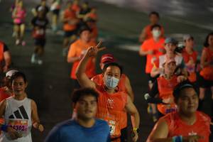 BIB: 253, 6302
                            <button type="button" onclick="openModal(17929836)" class="btn btn-primary btn-sm float-right btn-popup" data-toggle="modal" data-target=".modal-high-quality">
                        <i class="fas fa-shopping-cart"></i> Add to Cart
                    </button>
                                            <button type="button" onclick="isThisMe(17929836, true)" class="btn btn-success btn-sm float-right btn-popup btn-isme hidden" data-toggle="tooltip" data-placement="bottom" title="นี่คือรูปของคุณใช่ไหม คลิกที่นี่เพื่อเอาเข้าอัลบั้ม">
                        <i class="fas fa-plus"></i> Add to album
                    </button>
                    <button type="button" onclick="isThisMe(17929836, false)" class="btn btn-warning btn-sm float-right btn-popup btn-isnotme hidden">
                        <i class="fas fa-ban"></i> Remove from album
                    </button>