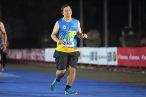 BIB: 1868
                            <button type="button" onclick="openModal(18009634)" class="btn btn-primary btn-sm float-right btn-popup" data-toggle="modal" data-target=".modal-high-quality">
                        <i class="fas fa-shopping-cart"></i> Add to Cart
                    </button>
                                            <button type="button" onclick="isThisMe(18009634, true)" class="btn btn-success btn-sm float-right btn-popup btn-isme hidden" data-toggle="tooltip" data-placement="bottom" title="นี่คือรูปของคุณใช่ไหม คลิกที่นี่เพื่อเอาเข้าอัลบั้ม">
                        <i class="fas fa-plus"></i> Add to album
                    </button>
                    <button type="button" onclick="isThisMe(18009634, false)" class="btn btn-warning btn-sm float-right btn-popup btn-isnotme hidden">
                        <i class="fas fa-ban"></i> Remove from album
                    </button>