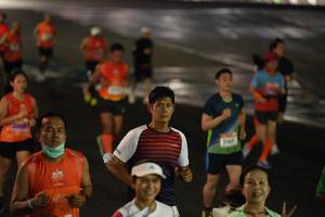 BIB: 214
                            <button type="button" onclick="openModal(17925023)" class="btn btn-primary btn-sm float-right btn-popup" data-toggle="modal" data-target=".modal-high-quality">
                        <i class="fas fa-shopping-cart"></i> Add to Cart
                    </button>
                                            <button type="button" onclick="isThisMe(17925023, true)" class="btn btn-success btn-sm float-right btn-popup btn-isme hidden" data-toggle="tooltip" data-placement="bottom" title="นี่คือรูปของคุณใช่ไหม คลิกที่นี่เพื่อเอาเข้าอัลบั้ม">
                        <i class="fas fa-plus"></i> Add to album
                    </button>
                    <button type="button" onclick="isThisMe(17925023, false)" class="btn btn-warning btn-sm float-right btn-popup btn-isnotme hidden">
                        <i class="fas fa-ban"></i> Remove from album
                    </button>