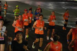 BIB: 979, 23482, 6241
                            <button type="button" onclick="openModal(17927566)" class="btn btn-primary btn-sm float-right btn-popup" data-toggle="modal" data-target=".modal-high-quality">
                        <i class="fas fa-shopping-cart"></i> Add to Cart
                    </button>
                                            <button type="button" onclick="isThisMe(17927566, true)" class="btn btn-success btn-sm float-right btn-popup btn-isme hidden" data-toggle="tooltip" data-placement="bottom" title="นี่คือรูปของคุณใช่ไหม คลิกที่นี่เพื่อเอาเข้าอัลบั้ม">
                        <i class="fas fa-plus"></i> Add to album
                    </button>
                    <button type="button" onclick="isThisMe(17927566, false)" class="btn btn-warning btn-sm float-right btn-popup btn-isnotme hidden">
                        <i class="fas fa-ban"></i> Remove from album
                    </button>