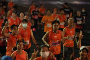 BIB: 727, 1194, 22108, 26941
                            <button type="button" onclick="openModal(17934973)" class="btn btn-primary btn-sm float-right btn-popup" data-toggle="modal" data-target=".modal-high-quality">
                        <i class="fas fa-shopping-cart"></i> Add to Cart
                    </button>
                                            <button type="button" onclick="isThisMe(17934973, true)" class="btn btn-success btn-sm float-right btn-popup btn-isme hidden" data-toggle="tooltip" data-placement="bottom" title="นี่คือรูปของคุณใช่ไหม คลิกที่นี่เพื่อเอาเข้าอัลบั้ม">
                        <i class="fas fa-plus"></i> Add to album
                    </button>
                    <button type="button" onclick="isThisMe(17934973, false)" class="btn btn-warning btn-sm float-right btn-popup btn-isnotme hidden">
                        <i class="fas fa-ban"></i> Remove from album
                    </button>