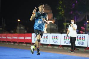 BIB: 42745
                            <button type="button" onclick="openModal(18014450)" class="btn btn-primary btn-sm float-right btn-popup" data-toggle="modal" data-target=".modal-high-quality">
                        <i class="fas fa-shopping-cart"></i> Add to Cart
                    </button>
                                            <button type="button" onclick="isThisMe(18014450, true)" class="btn btn-success btn-sm float-right btn-popup btn-isme hidden" data-toggle="tooltip" data-placement="bottom" title="นี่คือรูปของคุณใช่ไหม คลิกที่นี่เพื่อเอาเข้าอัลบั้ม">
                        <i class="fas fa-plus"></i> Add to album
                    </button>
                    <button type="button" onclick="isThisMe(18014450, false)" class="btn btn-warning btn-sm float-right btn-popup btn-isnotme hidden">
                        <i class="fas fa-ban"></i> Remove from album
                    </button>