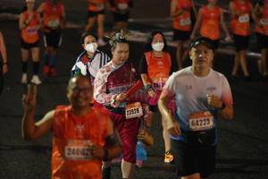 BIB: 23928, 64225, 24002
                            <button type="button" onclick="openModal(17937539)" class="btn btn-primary btn-sm float-right btn-popup" data-toggle="modal" data-target=".modal-high-quality">
                        <i class="fas fa-shopping-cart"></i> Add to Cart
                    </button>
                                            <button type="button" onclick="isThisMe(17937539, true)" class="btn btn-success btn-sm float-right btn-popup btn-isme hidden" data-toggle="tooltip" data-placement="bottom" title="นี่คือรูปของคุณใช่ไหม คลิกที่นี่เพื่อเอาเข้าอัลบั้ม">
                        <i class="fas fa-plus"></i> Add to album
                    </button>
                    <button type="button" onclick="isThisMe(17937539, false)" class="btn btn-warning btn-sm float-right btn-popup btn-isnotme hidden">
                        <i class="fas fa-ban"></i> Remove from album
                    </button>