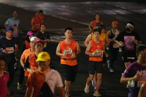 BIB: 1922, 24057, 1391
                            <button type="button" onclick="openModal(17935965)" class="btn btn-primary btn-sm float-right btn-popup" data-toggle="modal" data-target=".modal-high-quality">
                        <i class="fas fa-shopping-cart"></i> Add to Cart
                    </button>
                                            <button type="button" onclick="isThisMe(17935965, true)" class="btn btn-success btn-sm float-right btn-popup btn-isme hidden" data-toggle="tooltip" data-placement="bottom" title="นี่คือรูปของคุณใช่ไหม คลิกที่นี่เพื่อเอาเข้าอัลบั้ม">
                        <i class="fas fa-plus"></i> Add to album
                    </button>
                    <button type="button" onclick="isThisMe(17935965, false)" class="btn btn-warning btn-sm float-right btn-popup btn-isnotme hidden">
                        <i class="fas fa-ban"></i> Remove from album
                    </button>