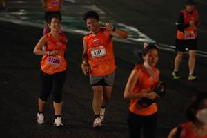 BIB: 2716, 0101, 27300
                            <button type="button" onclick="openModal(17938056)" class="btn btn-primary btn-sm float-right btn-popup" data-toggle="modal" data-target=".modal-high-quality">
                        <i class="fas fa-shopping-cart"></i> Add to Cart
                    </button>
                                            <button type="button" onclick="isThisMe(17938056, true)" class="btn btn-success btn-sm float-right btn-popup btn-isme hidden" data-toggle="tooltip" data-placement="bottom" title="นี่คือรูปของคุณใช่ไหม คลิกที่นี่เพื่อเอาเข้าอัลบั้ม">
                        <i class="fas fa-plus"></i> Add to album
                    </button>
                    <button type="button" onclick="isThisMe(17938056, false)" class="btn btn-warning btn-sm float-right btn-popup btn-isnotme hidden">
                        <i class="fas fa-ban"></i> Remove from album
                    </button>