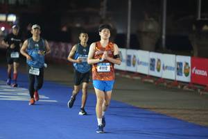 BIB: 209, 41112, 42702
                            <button type="button" onclick="openModal(17999502)" class="btn btn-primary btn-sm float-right btn-popup" data-toggle="modal" data-target=".modal-high-quality">
                        <i class="fas fa-shopping-cart"></i> Add to Cart
                    </button>
                                            <button type="button" onclick="isThisMe(17999502, true)" class="btn btn-success btn-sm float-right btn-popup btn-isme hidden" data-toggle="tooltip" data-placement="bottom" title="นี่คือรูปของคุณใช่ไหม คลิกที่นี่เพื่อเอาเข้าอัลบั้ม">
                        <i class="fas fa-plus"></i> Add to album
                    </button>
                    <button type="button" onclick="isThisMe(17999502, false)" class="btn btn-warning btn-sm float-right btn-popup btn-isnotme hidden">
                        <i class="fas fa-ban"></i> Remove from album
                    </button>