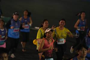 BIB: 200, 73114
                            <button type="button" onclick="openModal(17961644)" class="btn btn-primary btn-sm float-right btn-popup" data-toggle="modal" data-target=".modal-high-quality">
                        <i class="fas fa-shopping-cart"></i> Add to Cart
                    </button>
                                            <button type="button" onclick="isThisMe(17961644, true)" class="btn btn-success btn-sm float-right btn-popup btn-isme hidden" data-toggle="tooltip" data-placement="bottom" title="นี่คือรูปของคุณใช่ไหม คลิกที่นี่เพื่อเอาเข้าอัลบั้ม">
                        <i class="fas fa-plus"></i> Add to album
                    </button>
                    <button type="button" onclick="isThisMe(17961644, false)" class="btn btn-warning btn-sm float-right btn-popup btn-isnotme hidden">
                        <i class="fas fa-ban"></i> Remove from album
                    </button>