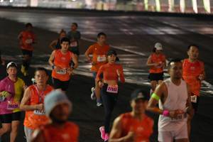 BIB: 382, 27553, 26520, 2147
                            <button type="button" onclick="openModal(17923540)" class="btn btn-primary btn-sm float-right btn-popup" data-toggle="modal" data-target=".modal-high-quality">
                        <i class="fas fa-shopping-cart"></i> Add to Cart
                    </button>
                                            <button type="button" onclick="isThisMe(17923540, true)" class="btn btn-success btn-sm float-right btn-popup btn-isme hidden" data-toggle="tooltip" data-placement="bottom" title="นี่คือรูปของคุณใช่ไหม คลิกที่นี่เพื่อเอาเข้าอัลบั้ม">
                        <i class="fas fa-plus"></i> Add to album
                    </button>
                    <button type="button" onclick="isThisMe(17923540, false)" class="btn btn-warning btn-sm float-right btn-popup btn-isnotme hidden">
                        <i class="fas fa-ban"></i> Remove from album
                    </button>