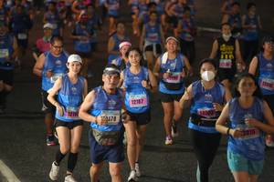 BIB: 13940, 12187, 14003, 1219, 178, 3015
                            <button type="button" onclick="openModal(17961819)" class="btn btn-primary btn-sm float-right btn-popup" data-toggle="modal" data-target=".modal-high-quality">
                        <i class="fas fa-shopping-cart"></i> Add to Cart
                    </button>
                                            <button type="button" onclick="isThisMe(17961819, true)" class="btn btn-success btn-sm float-right btn-popup btn-isme hidden" data-toggle="tooltip" data-placement="bottom" title="นี่คือรูปของคุณใช่ไหม คลิกที่นี่เพื่อเอาเข้าอัลบั้ม">
                        <i class="fas fa-plus"></i> Add to album
                    </button>
                    <button type="button" onclick="isThisMe(17961819, false)" class="btn btn-warning btn-sm float-right btn-popup btn-isnotme hidden">
                        <i class="fas fa-ban"></i> Remove from album
                    </button>