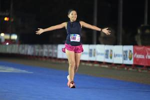 BIB: 140
                            <button type="button" onclick="openModal(18013697)" class="btn btn-primary btn-sm float-right btn-popup" data-toggle="modal" data-target=".modal-high-quality">
                        <i class="fas fa-shopping-cart"></i> Add to Cart
                    </button>
                                            <button type="button" onclick="isThisMe(18013697, true)" class="btn btn-success btn-sm float-right btn-popup btn-isme hidden" data-toggle="tooltip" data-placement="bottom" title="นี่คือรูปของคุณใช่ไหม คลิกที่นี่เพื่อเอาเข้าอัลบั้ม">
                        <i class="fas fa-plus"></i> Add to album
                    </button>
                    <button type="button" onclick="isThisMe(18013697, false)" class="btn btn-warning btn-sm float-right btn-popup btn-isnotme hidden">
                        <i class="fas fa-ban"></i> Remove from album
                    </button>