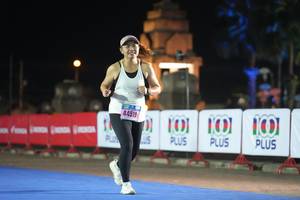 BIB: 44519
                            <button type="button" onclick="openModal(18013154)" class="btn btn-primary btn-sm float-right btn-popup" data-toggle="modal" data-target=".modal-high-quality">
                        <i class="fas fa-shopping-cart"></i> Add to Cart
                    </button>
                                            <button type="button" onclick="isThisMe(18013154, true)" class="btn btn-success btn-sm float-right btn-popup btn-isme hidden" data-toggle="tooltip" data-placement="bottom" title="นี่คือรูปของคุณใช่ไหม คลิกที่นี่เพื่อเอาเข้าอัลบั้ม">
                        <i class="fas fa-plus"></i> Add to album
                    </button>
                    <button type="button" onclick="isThisMe(18013154, false)" class="btn btn-warning btn-sm float-right btn-popup btn-isnotme hidden">
                        <i class="fas fa-ban"></i> Remove from album
                    </button>